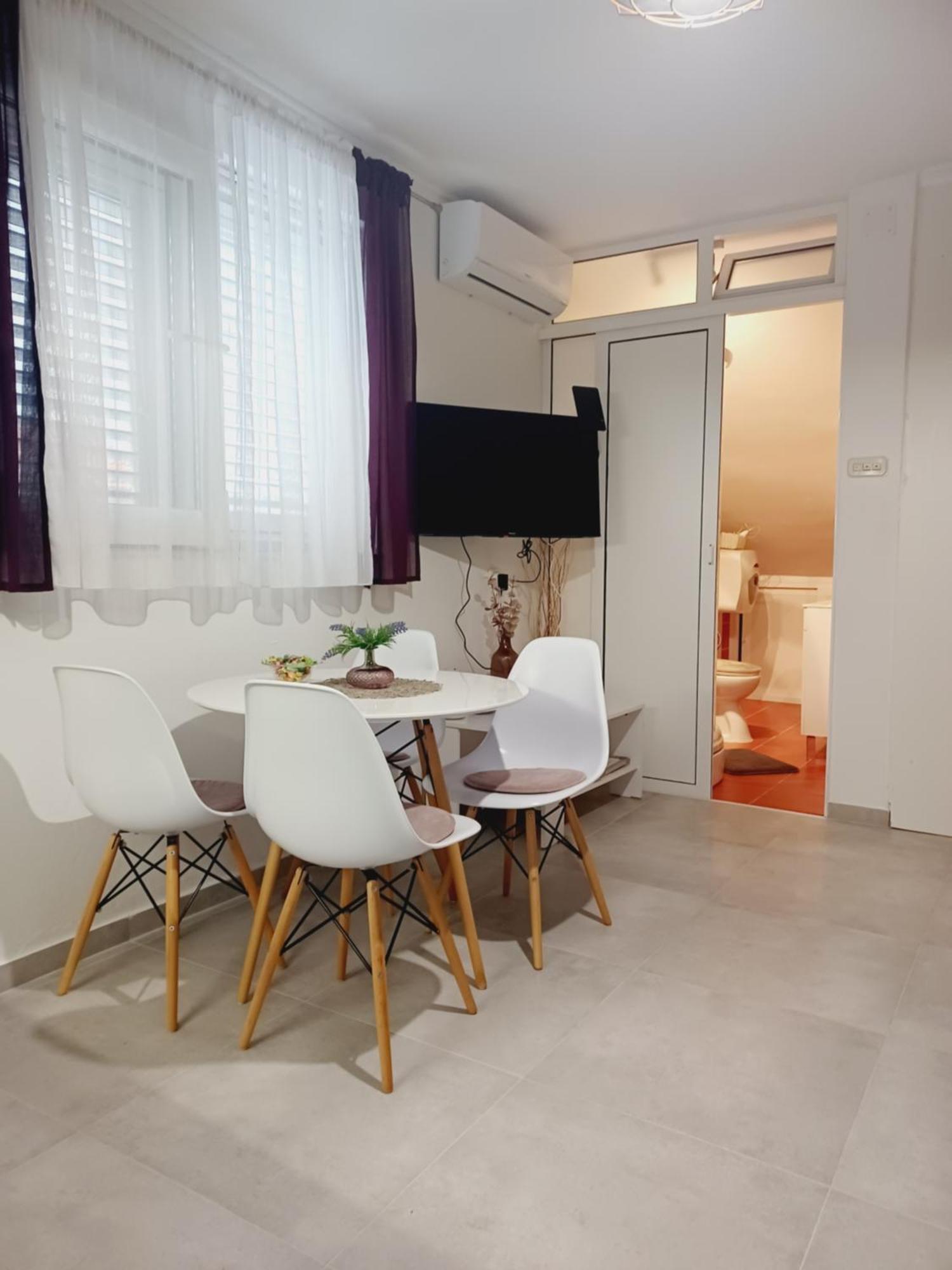Apartment Mira Trogir Ngoại thất bức ảnh